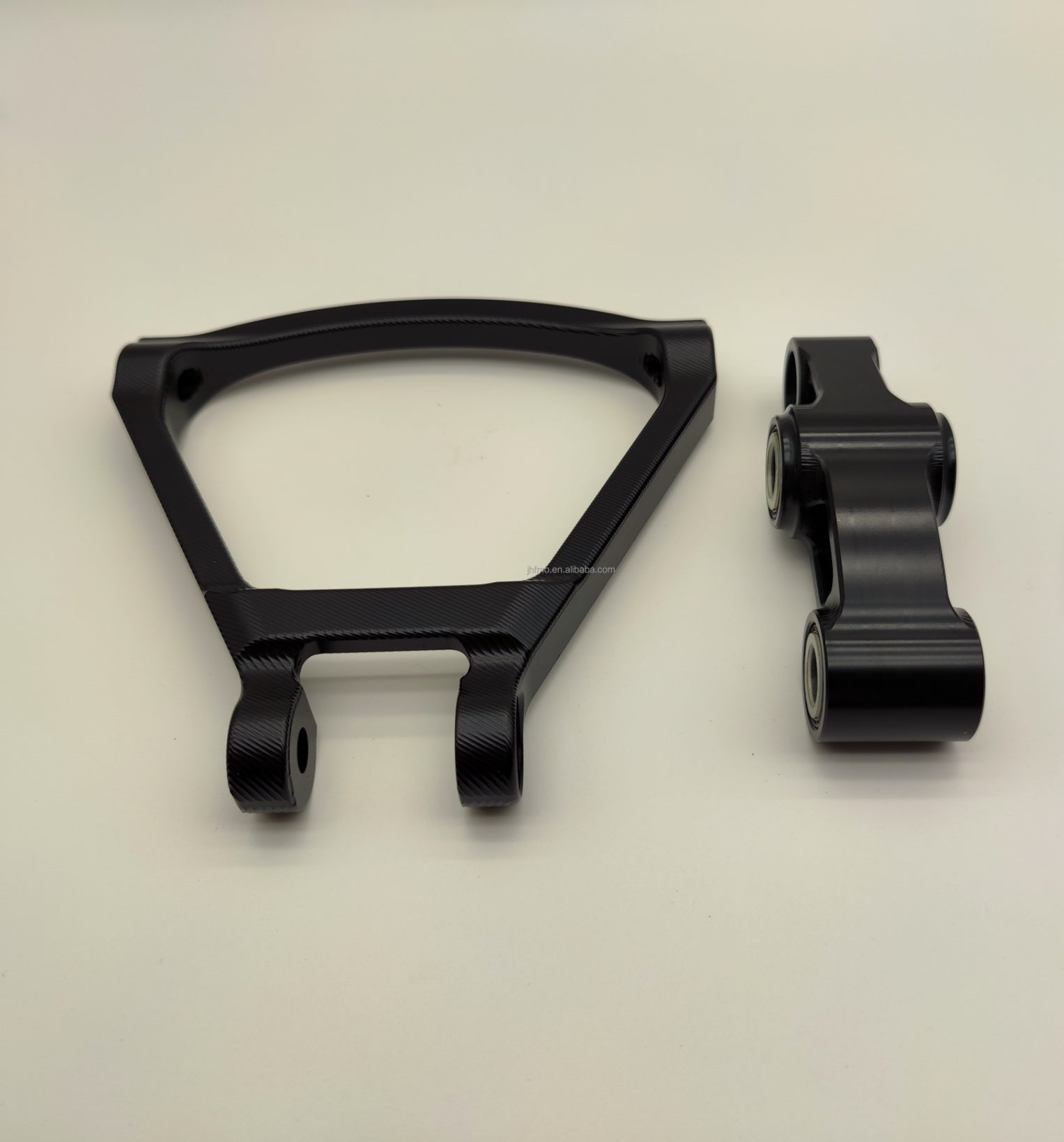 Ultra Bee Triangle & Linkage