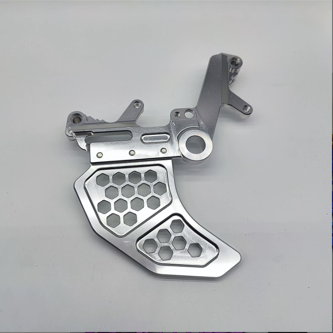 Ultra Bee Dual Caliper Bracket with Disc Protection