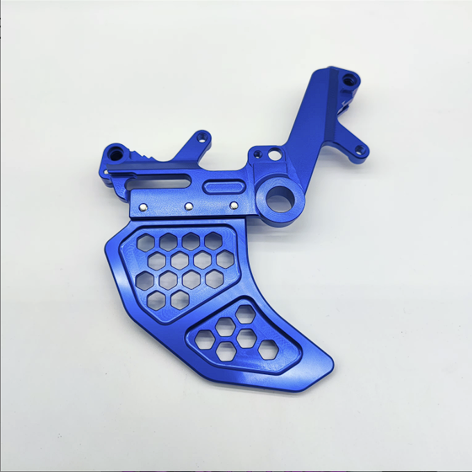 Ultra Bee Dual Caliper Bracket with Disc Protection