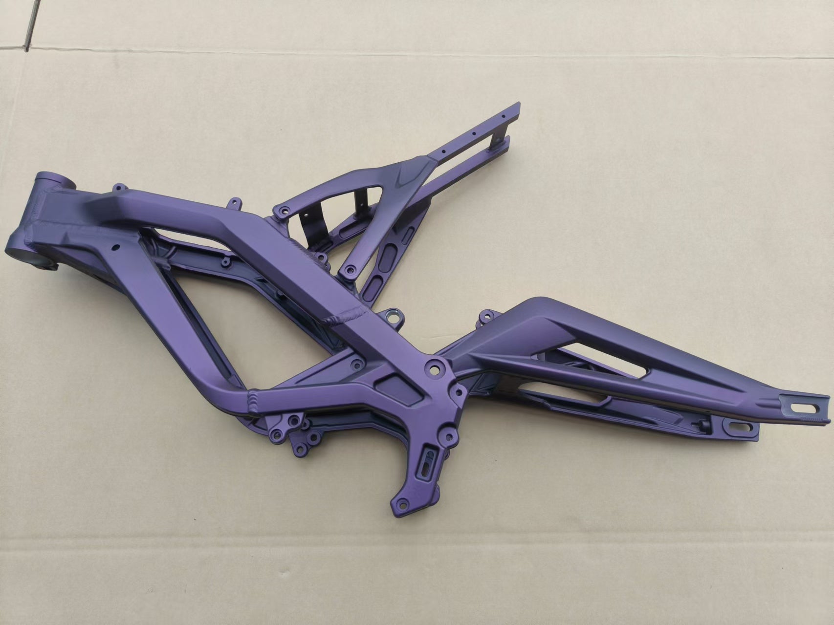 Lbx Frame